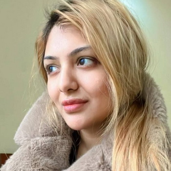 Khushi Mukherjee Biography